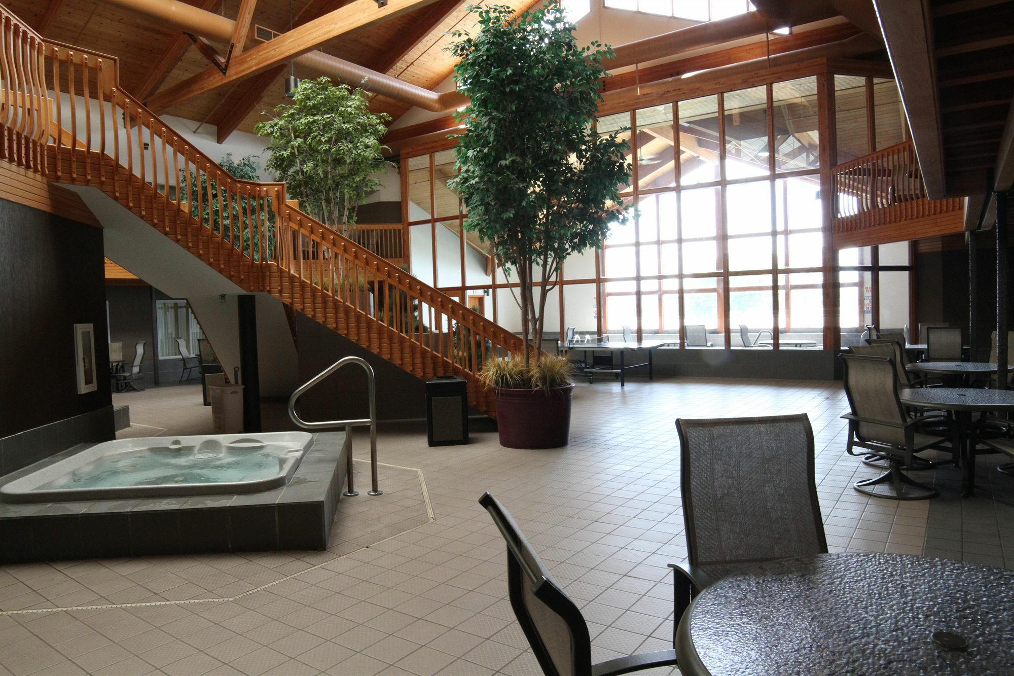 C'Mon Inn & Suites Fargo Dış mekan fotoğraf